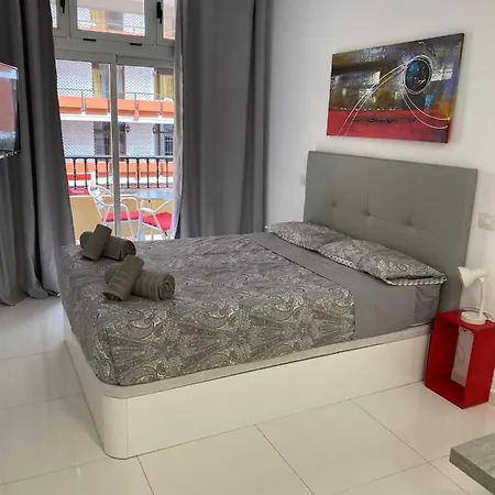 Homeforguest Listen To The Waves By Canteras Apartamento *