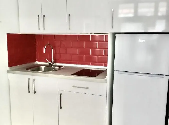 Homeforguest Listen To The Waves By Canteras